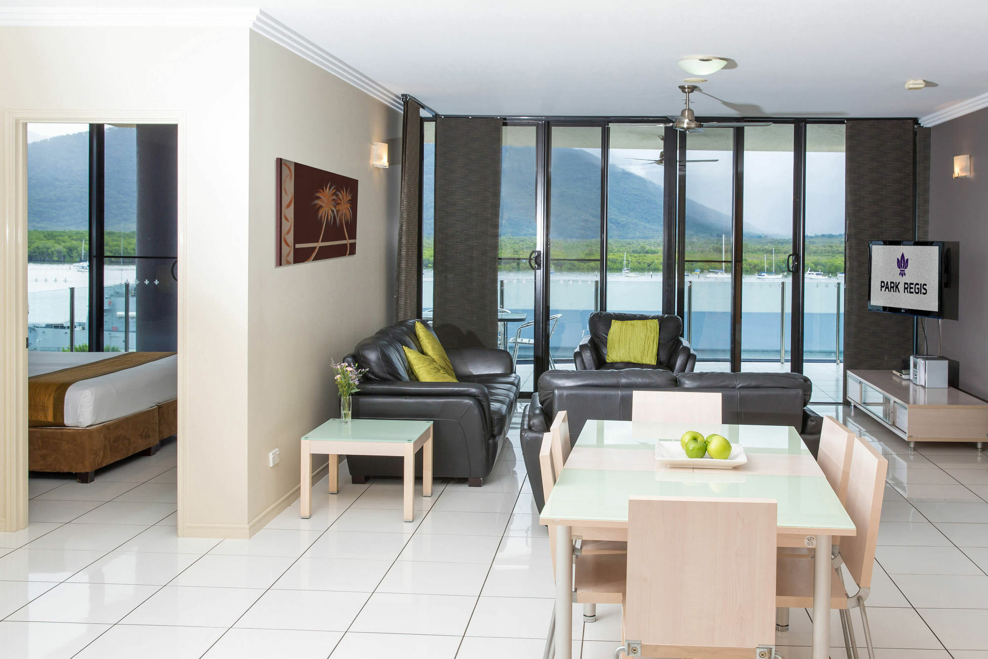 Piermonde Apartments Cairns Bagian luar foto