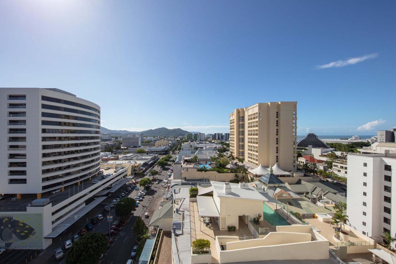 Piermonde Apartments Cairns Bagian luar foto