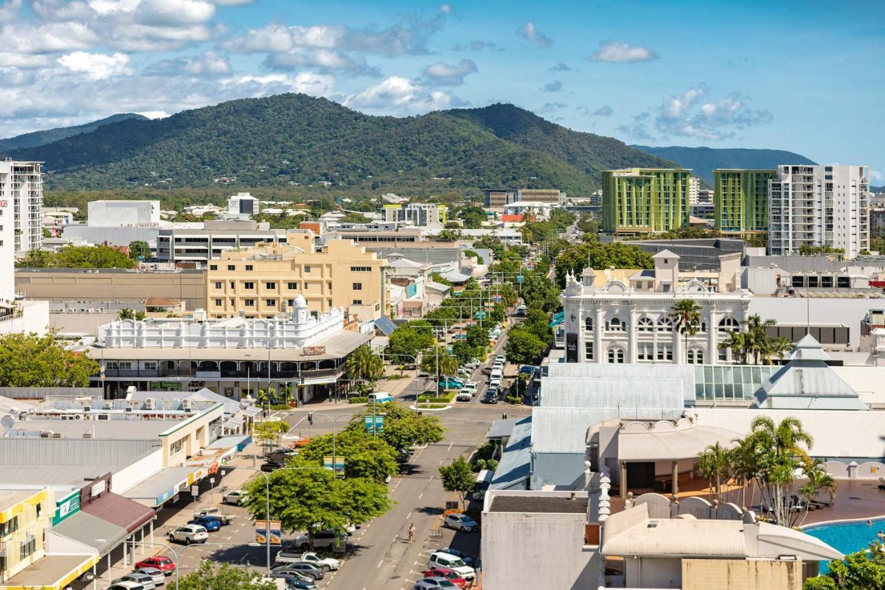 Piermonde Apartments Cairns Bagian luar foto